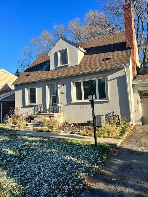 1485 Applewood Rd, Mississauga, ON, L5E2M2 | Card Image