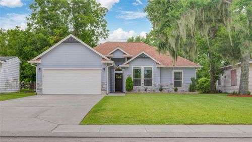 410 Winding Way St, Lake Jackson, TX, 77566-5442 | Card Image
