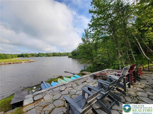 3172 Carobeth Dr, Tobyhanna, PA, 18466-8135 | Card Image