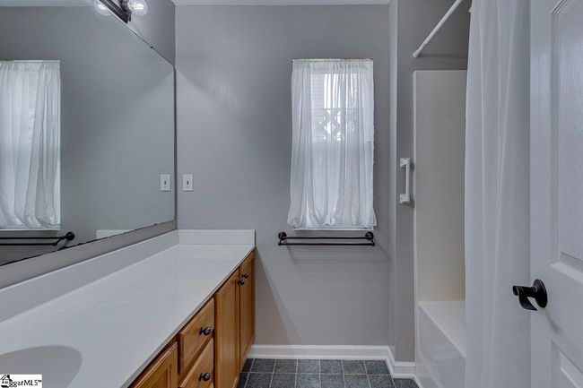 27 Enoree View Dr, Townhouse with 3 bedrooms, 3 bathrooms and null parking in Greer SC | Image 19