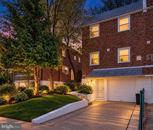 10200 Jeanes St, PHILADELPHIA, PA, 19116-3620 | Card Image