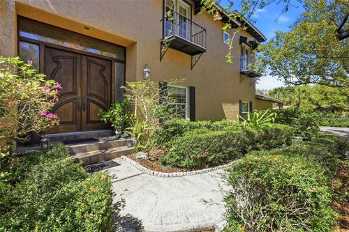 10785 Danielle Dr, Largo, FL, 33774-4340 | Card Image