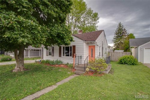 304 Harrison Street, Jerseyville, IL, 62052 | Card Image