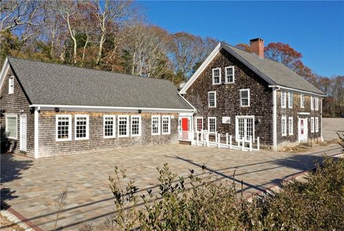 5153 Old Post Rd, Charlestown, RI, 02813-1833 | Card Image