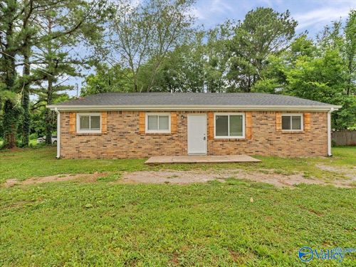 1907 Catchings Dr Nw, Huntsville, AL, 35806-1605 | Card Image