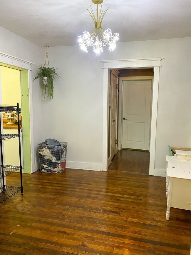 225 S Wilson St, Home with 0 bedrooms, 0 bathrooms and null parking in Burleson TX | Image 7