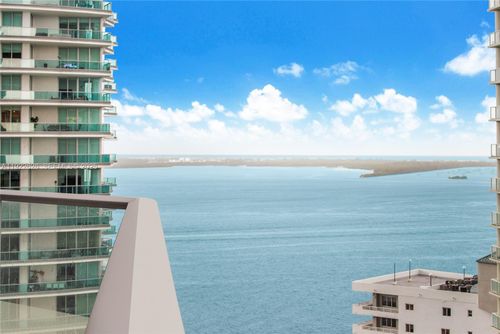 apt-2203-1300 Brickell Bay Dr, Miami, FL, 33131-3392 | Card Image