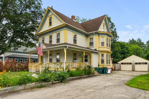 2-11 Green St, Rochester, NH, 03868-5827 | Card Image