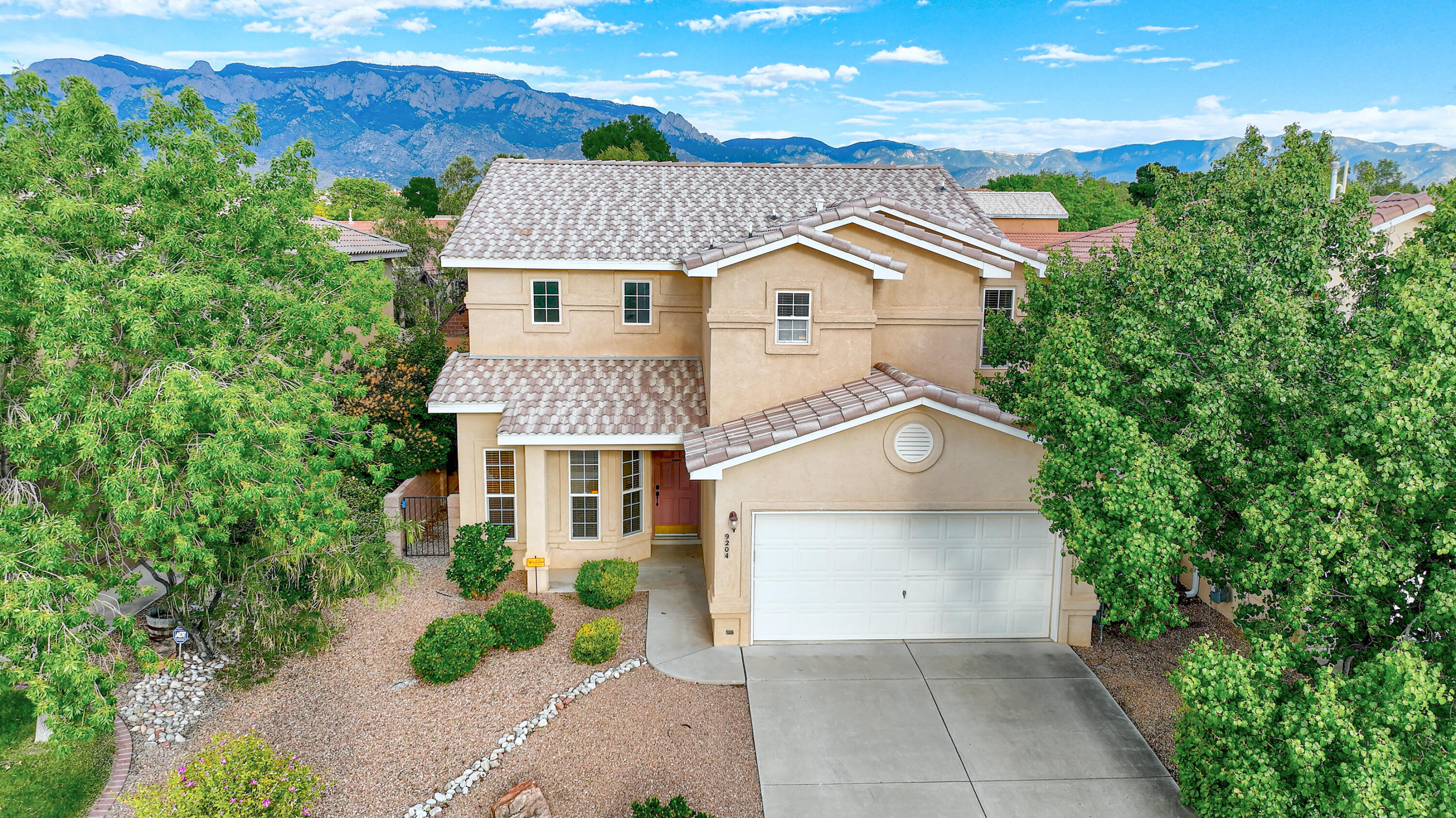 Palm Yucca Dr, Albuquerque, NM 87113