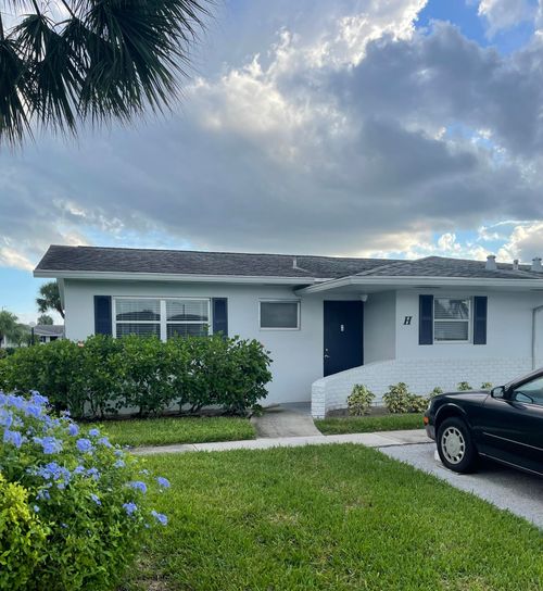 h-2716 Emory Dr E, West Palm Beach, FL, 33415-7839 | Card Image