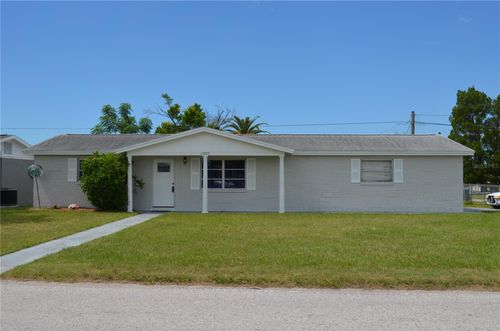 10905 Scenic Dr, PORT RICHEY, FL, 34668-2171 | Card Image