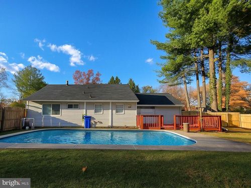 15901 Perkins Ln, BOWIE, MD, 20716-1645 | Card Image