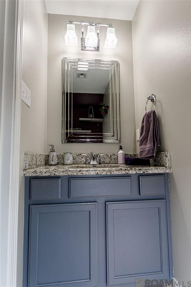 B - 822 Provision Ct, Townhouse with 2 bedrooms, 2 bathrooms and null parking in Gramercy LA | Image 24