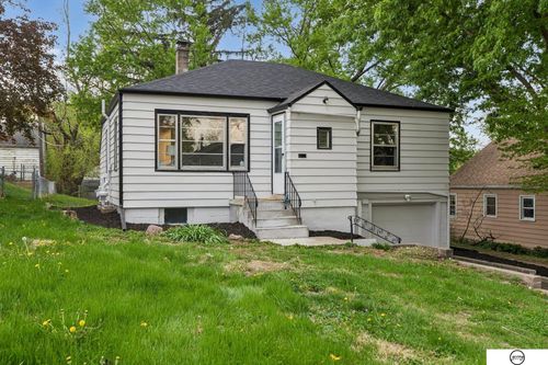 6035 Spaulding Street, Omaha, NE, 68104 | Card Image