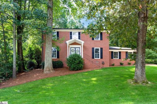 106 Creekwood Ct, Greenville, SC, 29607-5420 | Card Image