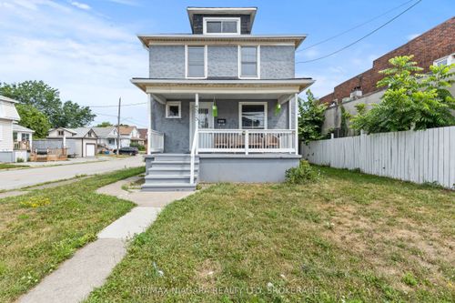 4515 Ferguson St, Niagara Falls, ON, L2E2Y5 | Card Image