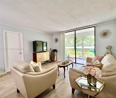 103-C - 2440 Deer Creek Country Club Blvd, Condo with 2 bedrooms, 2 bathrooms and null parking in Deerfield Beach FL | Image 2