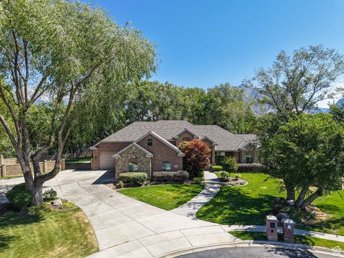10644 N 5660 W, Highland, UT, 84003-9031 | Card Image