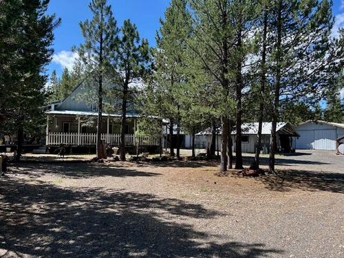 123303 Holcomb Dr, Crescent Lake, OR, 97733-7103 | Card Image