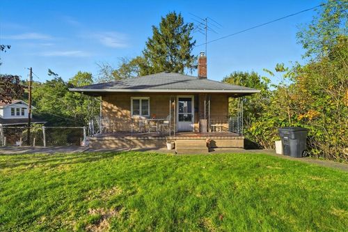 303 Sheppard Ave, N Charleroi, PA, 15022-2318 | Card Image