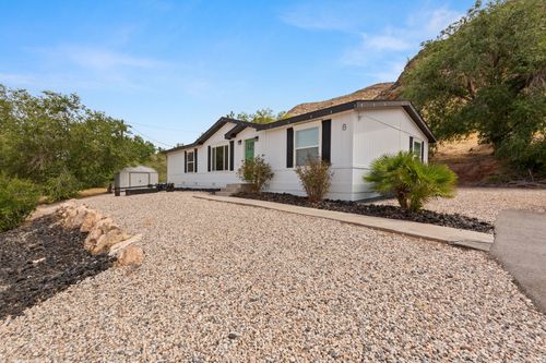 8 N 100 E, La Verkin, UT, 84745-5508 | Card Image