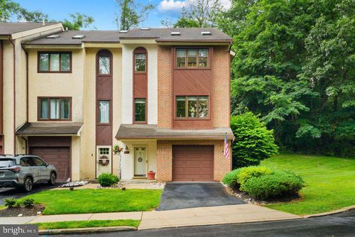 300 Westbriar Dr, MEDIA, PA, 19063-5130 | Card Image