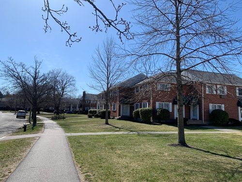 145-145 Emerson Gardens Rd, Lexington, MA, 02420-2634 | Card Image