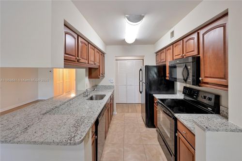 apt-829-9833 Westview Dr, Coral Springs, FL, 33076-2537 | Card Image