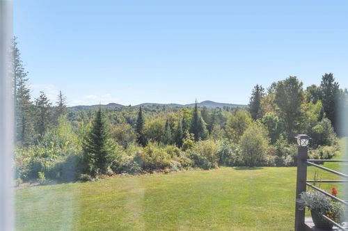 80 Center Rd, Hardwick, VT, 05843-9886 | Card Image