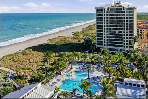 8133-2400 S Ocean Dr, Fort Pierce, FL, 34949-8018 | Card Image