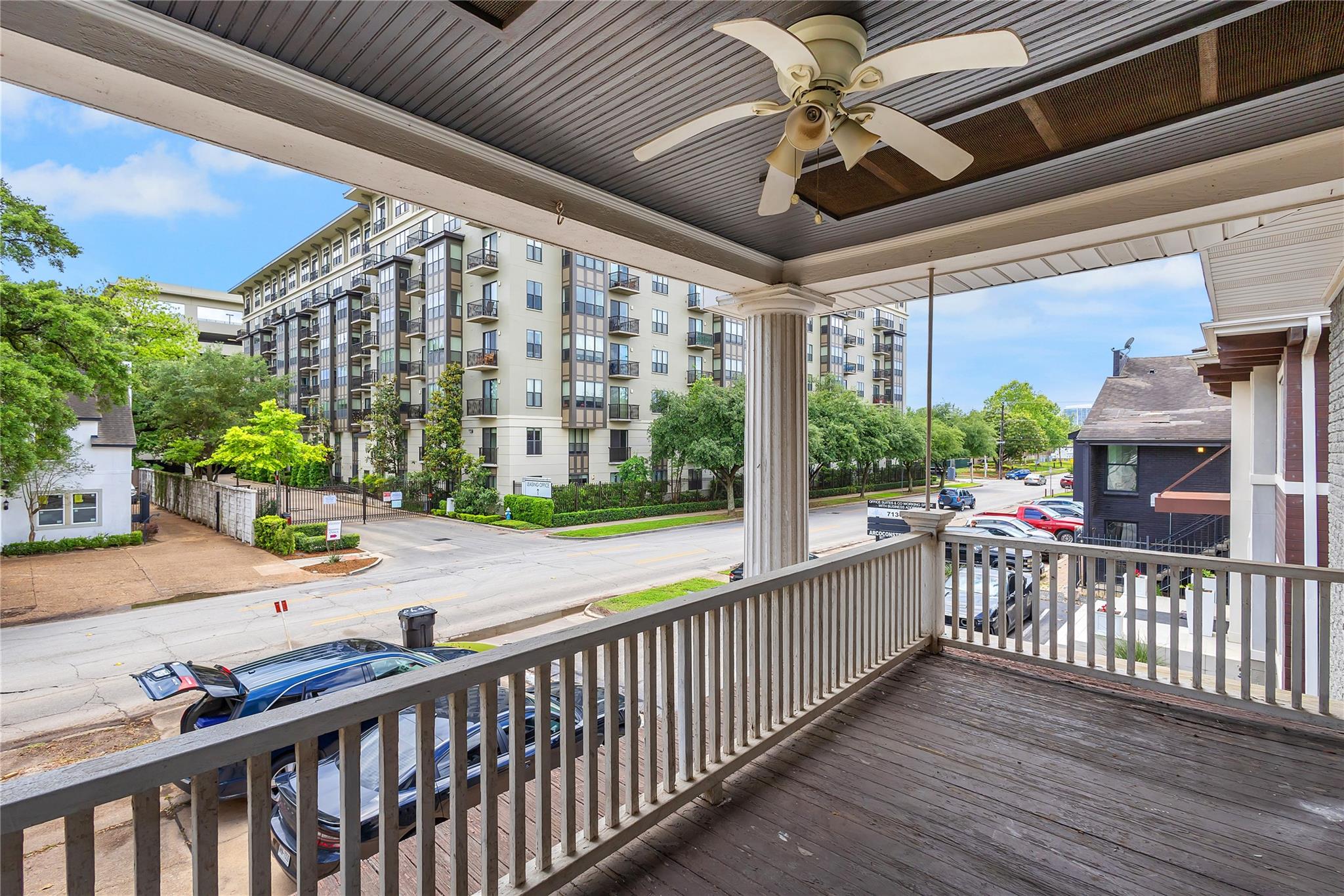 Residential Income in Houston 4