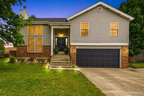 804 Woolwick Ct, Saint Charles, MO, 63304-6944 | Card Image