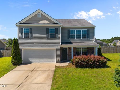 737 Botanical Ct, Bunnlevel, NC, 28323-9235 | Card Image