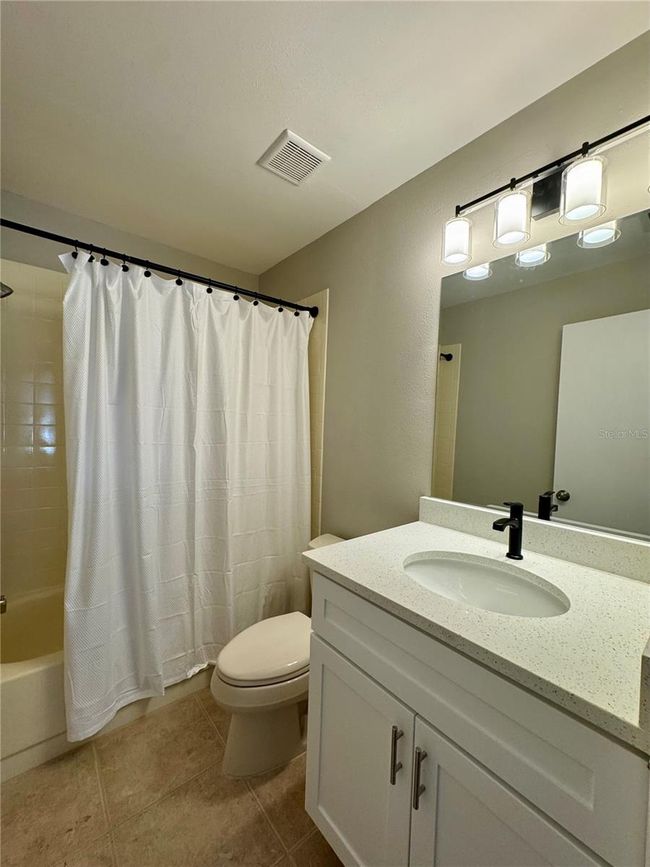 98 - 5138 Willow Links, Condo with 2 bedrooms, 2 bathrooms and null parking in SARASOTA FL | Image 21