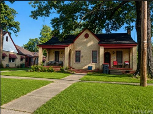 914 and 916 W 13th Avenue, Pine Bluff, AR, 71601 | Card Image