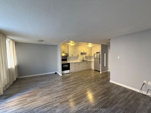 107-4062 Lawrence Ave E, Scarborough, ON, M1E4V5 | Card Image