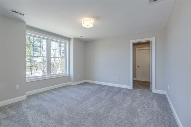 249 Standish Ln, House other with 4 bedrooms, 4 bathrooms and 10 parking in Hudson NH | Image 26