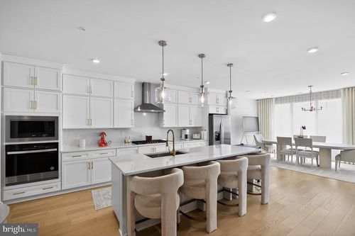 43498 Madison Springs Ter, ASHBURN, VA, 20148-7742 | Card Image