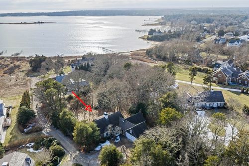 18 Winfield Way, Osterville, MA, 02655-2443 | Card Image