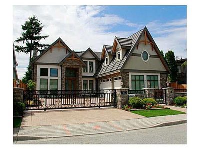 7673 Dampier Dr, House other with 5 bedrooms, 5 bathrooms and 6 parking in Richmond BC | Image 1