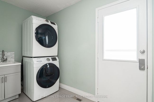 750 Pascoe Crt, House other with 5 bedrooms, 5 bathrooms and 6 parking in Oshawa ON | Image 21