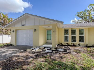 669 Alligator Drive, House other with 2 bedrooms, 2 bathrooms and null parking in VENICE FL | Image 2