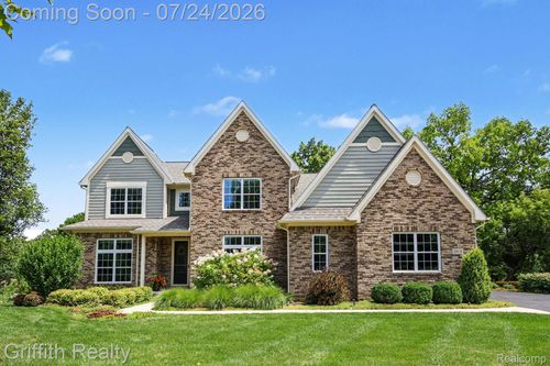 3915 Honors Blf, Howell, MI, 48843-7496 | Card Image