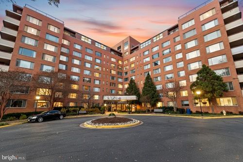 apt-318-1111 Arlington Blvd, ARLINGTON, VA, 22209-3203 | Card Image