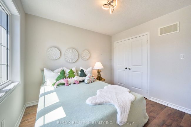 10 Globemaster Lane, House attached with 3 bedrooms, 4 bathrooms and 1 parking in Richmond Hill ON | Image 31