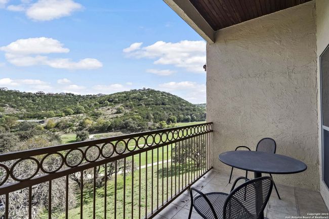 UNIT-304 - 20 Tapatio Dr E, Condo with 2 bedrooms, 2 bathrooms and null parking in Boerne TX | Image 19