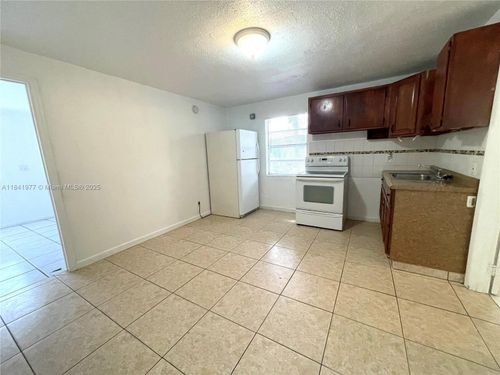 apt-1-6111 Buchanan St, Hollywood, FL, 33024-8061 | Card Image