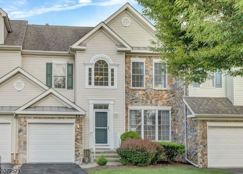 18 Mountain View Dr, Woodland Park, NJ, 07424-2652 | Card Image
