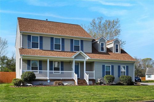 1009 Mathews Dr, Chesapeake, VA, 23320-9337 | Card Image