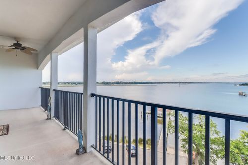 unit-409-630 Bay Cove Dr, Biloxi, MS, 39532-5548 | Card Image